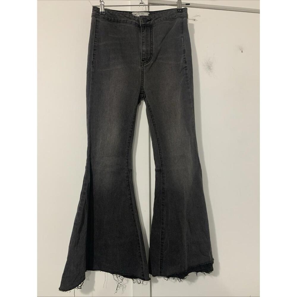 Free People We The Free‎ Just Float On Flare Jeans Washed Black size 26